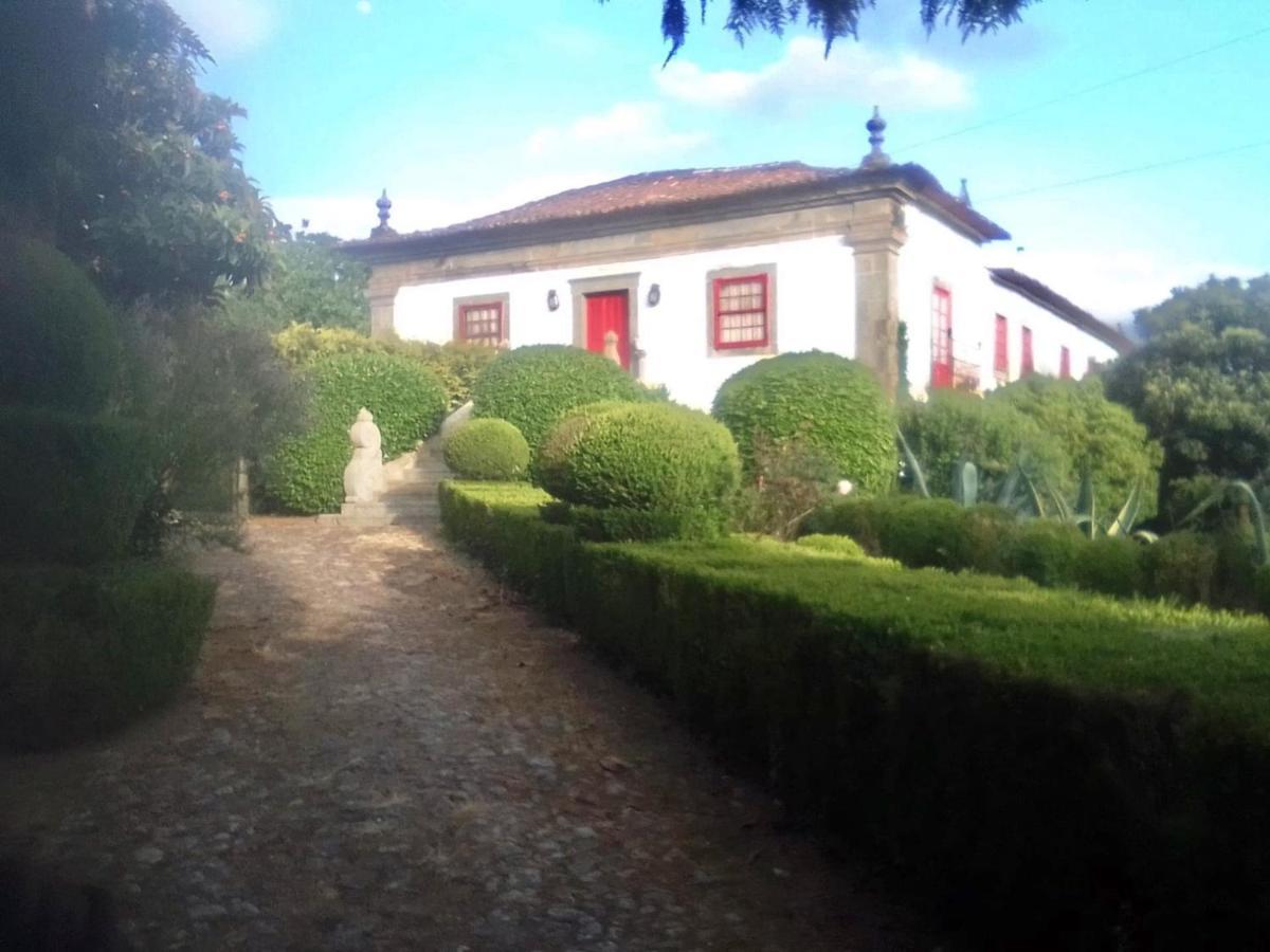 Quinta da Maínha Solar ALojamento local com piscina privada em Braga Exterior foto